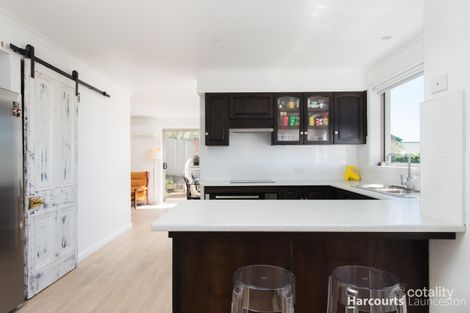 Property photo of 2/25 Floreat Crescent Trevallyn TAS 7250