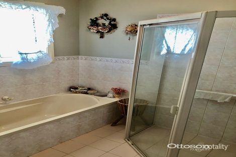 Property photo of 9 Boatswain Avenue Boatswain Point SA 5275