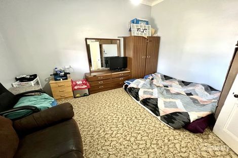 Property photo of 10 Fifth Avenue North Narromine NSW 2821