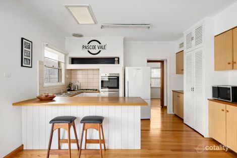 Property photo of 19 Sylvan Grove Pascoe Vale VIC 3044