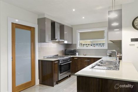 Property photo of 5 Caruana Crescent Harkness VIC 3337