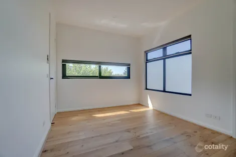 Property photo of 8/14 Frederick Street Doncaster VIC 3108