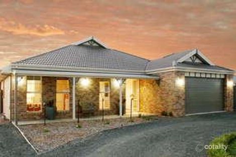 11 Chloe Ct, Wurruk, VIC 3850