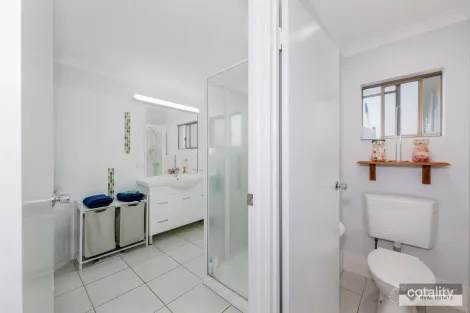 Property photo of 13 John Moffat Road Gooburrum QLD 4670