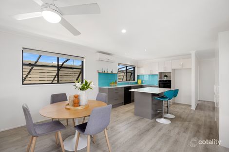 Property photo of 1/44 Lapoinya Crescent Warana QLD 4575