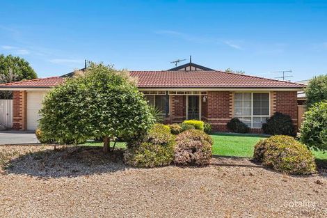 8 Eric Ct, Kilmore, VIC 3764
