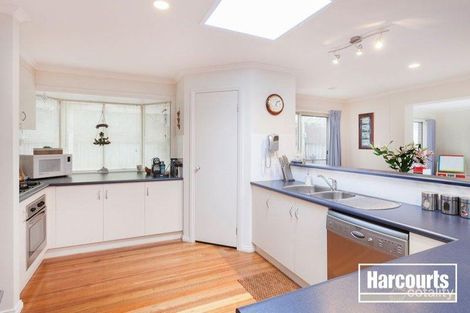 Property photo of 23 Riverglen Road Berwick VIC 3806