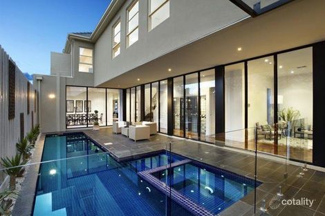 12 Lennox St, Hawthorn, VIC 3122