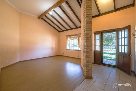 Property photo of 3 Rhus Court Yangebup WA 6164