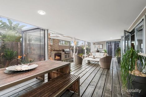 Property photo of 25 Koroneos Drive Werribee South VIC 3030