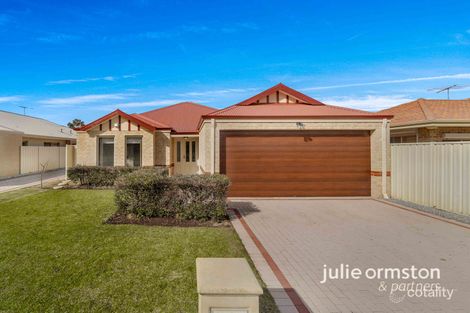 Property photo of 31 Tyne Crescent Wanneroo WA 6065