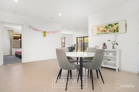 Property photo of 11 Buchanan Drive Lucas VIC 3350