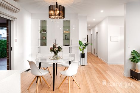 Property photo of 2/16 Queens Parade Fawkner VIC 3060