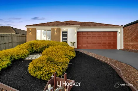 Property photo of 64 Parklink Drive Cranbourne East VIC 3977