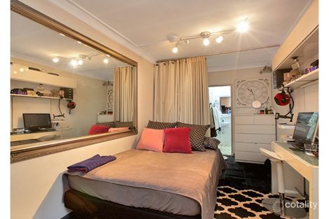 4/11-11a Hughes St, Potts Point, NSW 2011