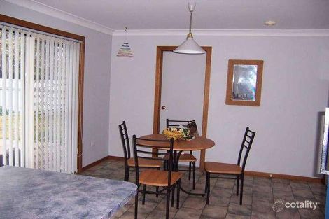 Property photo of 62 Dalman Parkway Glenfield Park NSW 2650