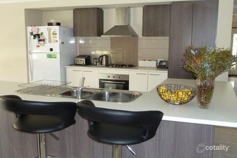 Property photo of 2 Shakespere Street Heathcote VIC 3523