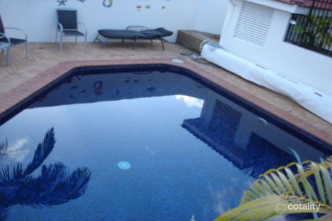 15-19 Surf St, Mermaid Beach, QLD 4218