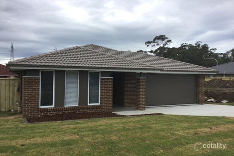 Property photo of 33 Omaroo Place Horsley NSW 2530