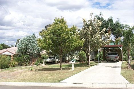 17 Railway St, Walloon, QLD 4306