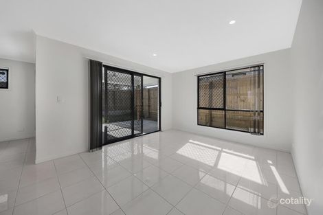 Property photo of 19 Westminster Boulevard Doolandella QLD 4077