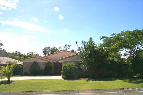 11 Fadden Cl, Arundel, QLD 4214