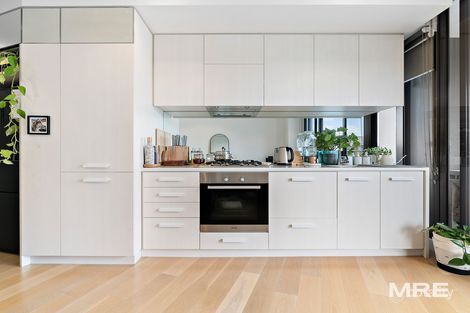 Property photo of 1707/38 Albert Road South Melbourne VIC 3205