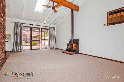 Property photo of 1/13-19 Saurel Way Ferndale WA 6148