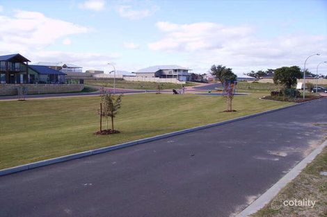 7 Portillo Lane, Binningup, WA 6233