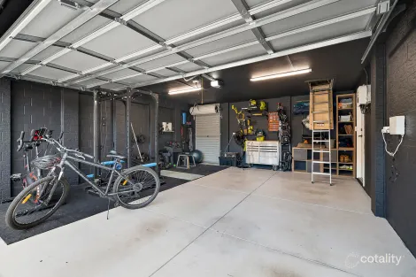 Property photo of 70 Becker Loop Mandogalup WA 6167