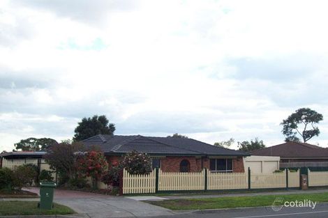 154 Oaktree Dr, Hampton Park, VIC 3976