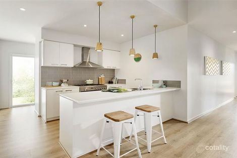 Property photo of 8 Erindale Street Cranbourne West VIC 3977