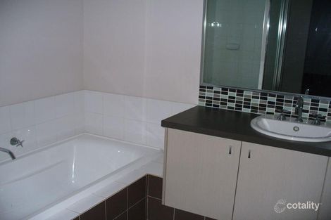 Property photo of 3 Campden Loop Parmelia WA 6167