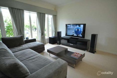 Property photo of 3/51 Wandsworth Road Surrey Hills VIC 3127