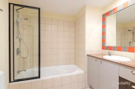 Property photo of 18/451 Gregory Terrace Spring Hill QLD 4000