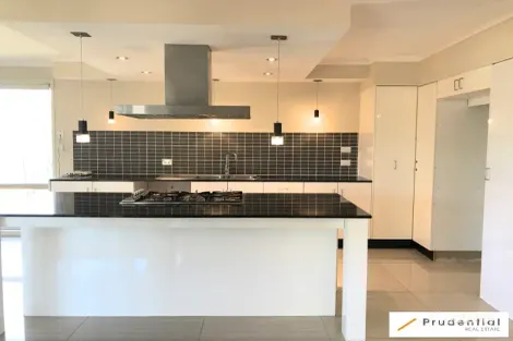 Property photo of 6 Luongo Close Prestons NSW 2170