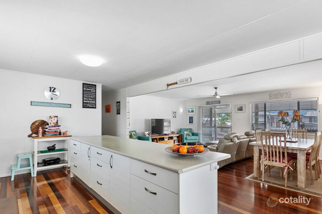 Property photo of 4 Churchill Street Urangan QLD 4655