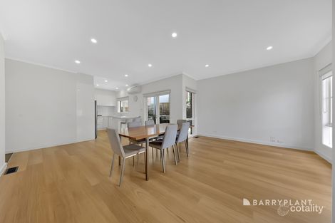 Property photo of 2/22 Railway Road Briar Hill VIC 3088