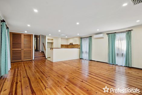 Property photo of 142 Pembroke Road Mooroolbark VIC 3138