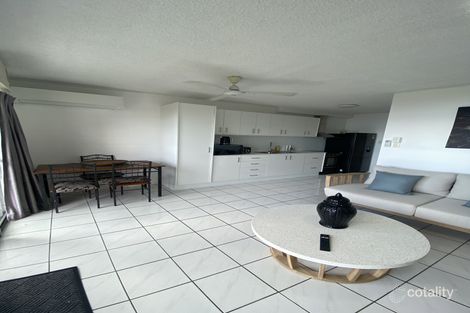 Property photo of 1/48 Coral Esplanade Cannonvale QLD 4802