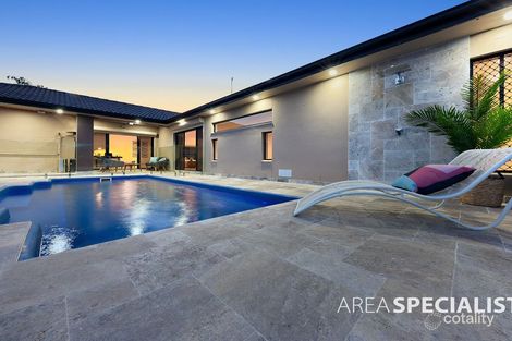 Property photo of 30 Paringa Way Burnside VIC 3023