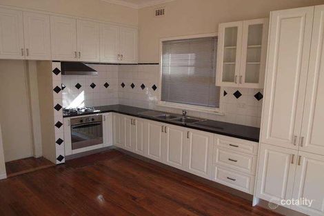 Property photo of 16 Wild Street Reservoir VIC 3073