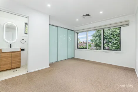 Property photo of 4 Carinyah Crescent Castle Hill NSW 2154