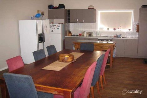 Property photo of 2 Waters Edge Close Bathumi VIC 3730