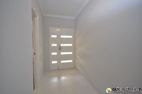 Property photo of 4 Windermere Circuit Success WA 6164