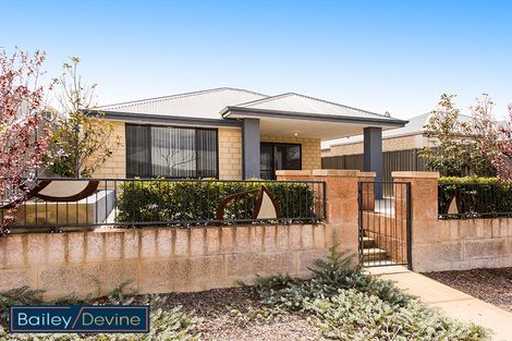Property photo of 6 Keble Lane Piara Waters WA 6112