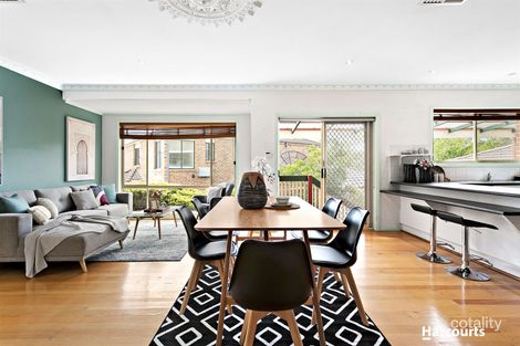 Property photo of 4 Stockdale Way Mill Park VIC 3082