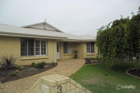 Property photo of 3 Coolangatta Retreat Hillarys WA 6025