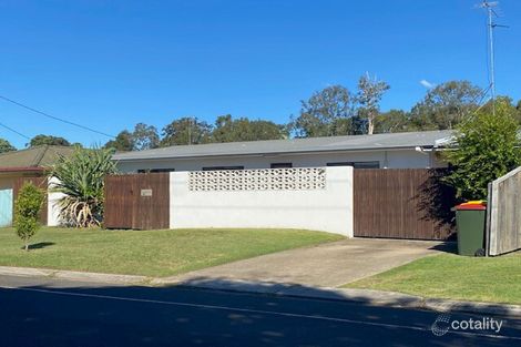 Property photo of 28 Yango Street Pacific Paradise QLD 4564