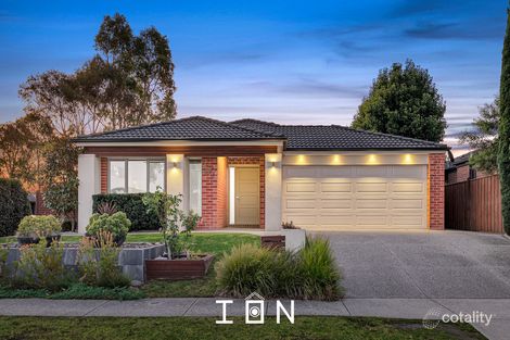Property photo of 82 Mountainview Boulevard Cranbourne North VIC 3977